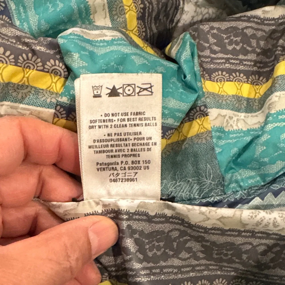 Patagonia Girl's/Women’s Long Black Puffer Jacket - Picture 6 of 7